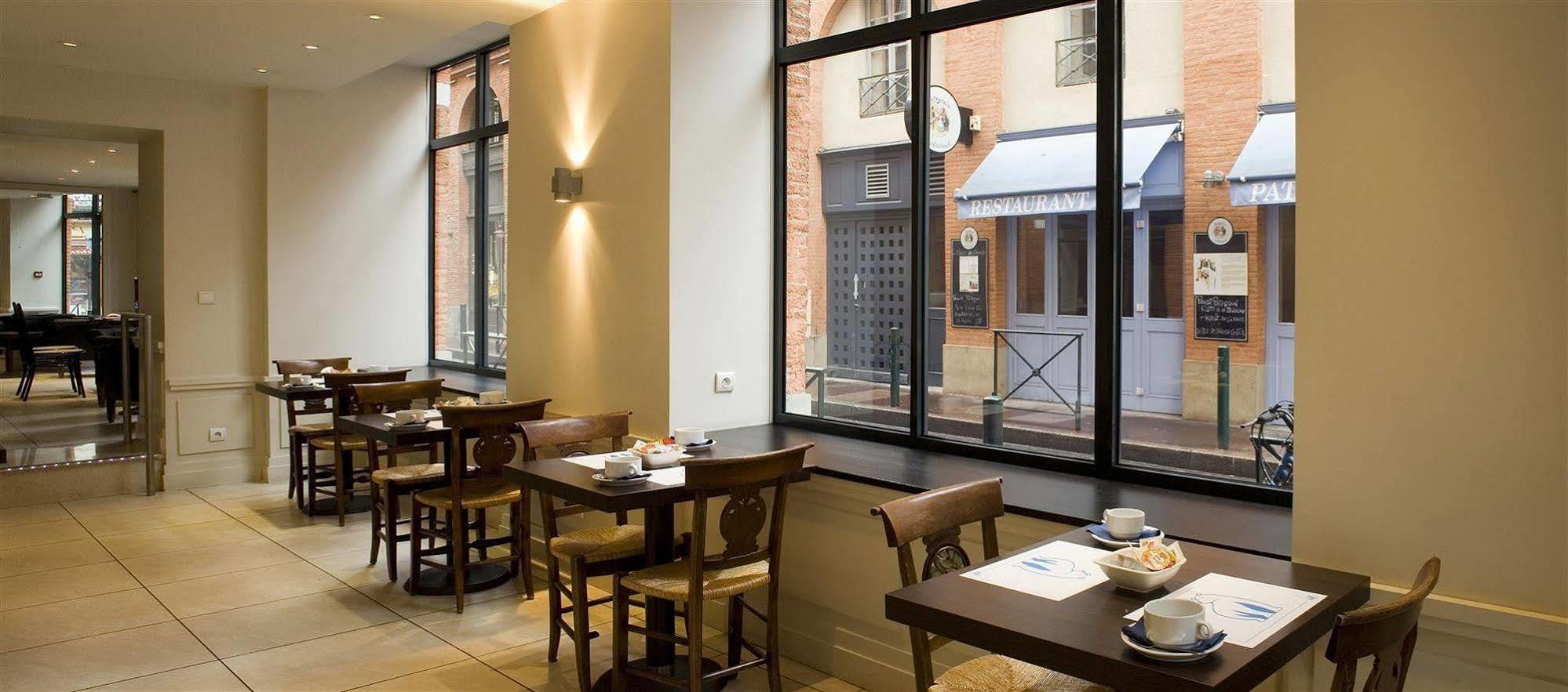 Hotel Ours Blanc - Centre Toulouse Exterior foto